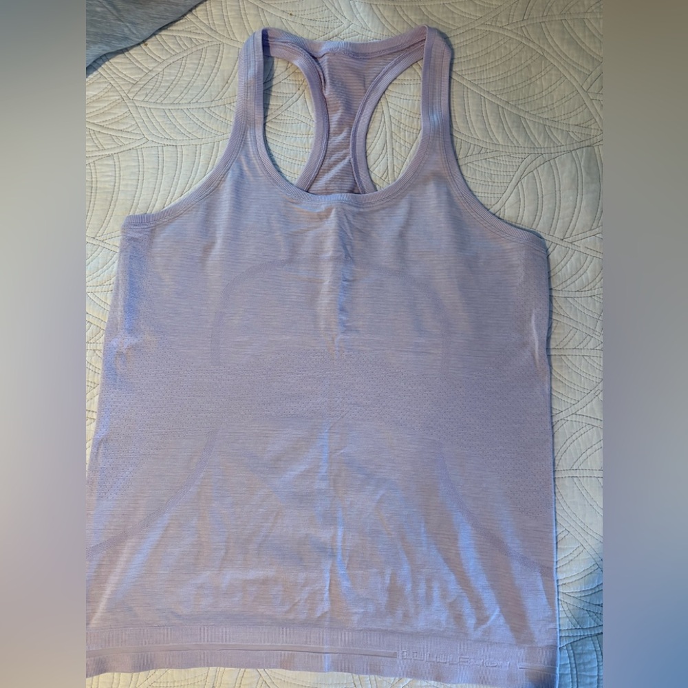 Lululemon Swiftly Tech Racerback Tank
Hip Length